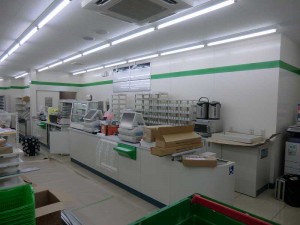 もちろん酒･タバコも販売します＾＾